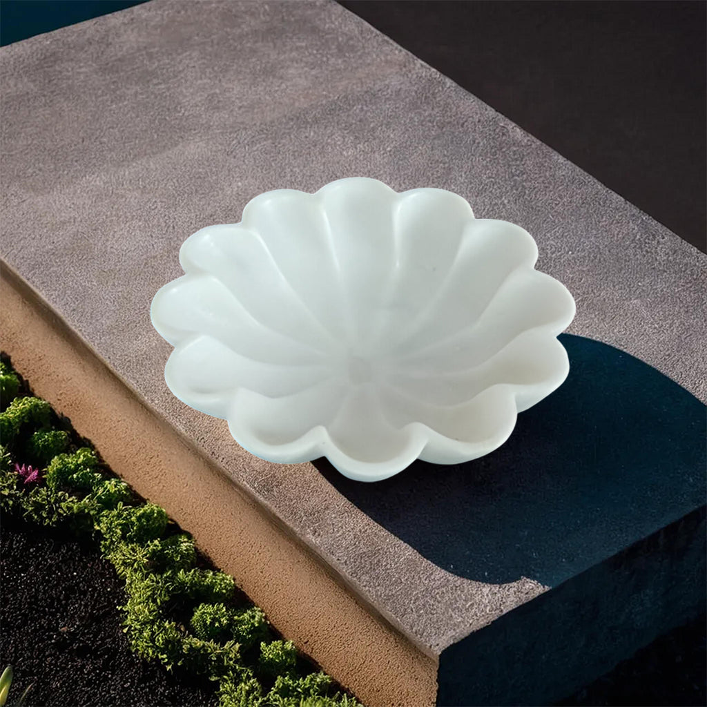 Decorative White Marble Ruffle Bowl – Luxury Jewelry Holder for Dressing Table & Vanity Décor