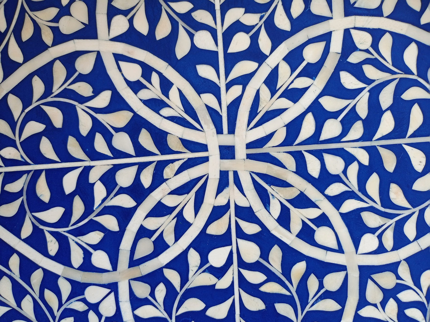 Handmade Customized Bone Inlay Round Serving Tray