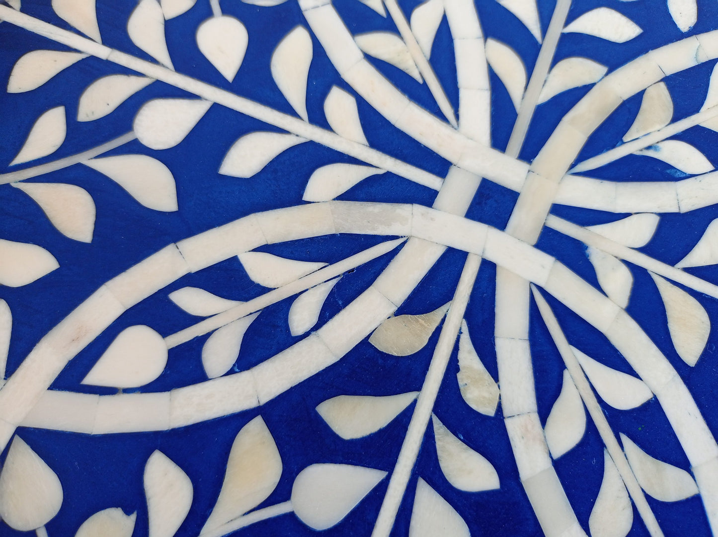 Handmade Customized Bone Inlay Round Serving Tray