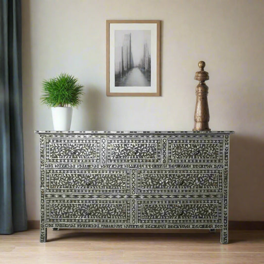 Personalized Handmade Mother of Pearl Beautiful Home Decor Side Table/Chest of 7 Drawer