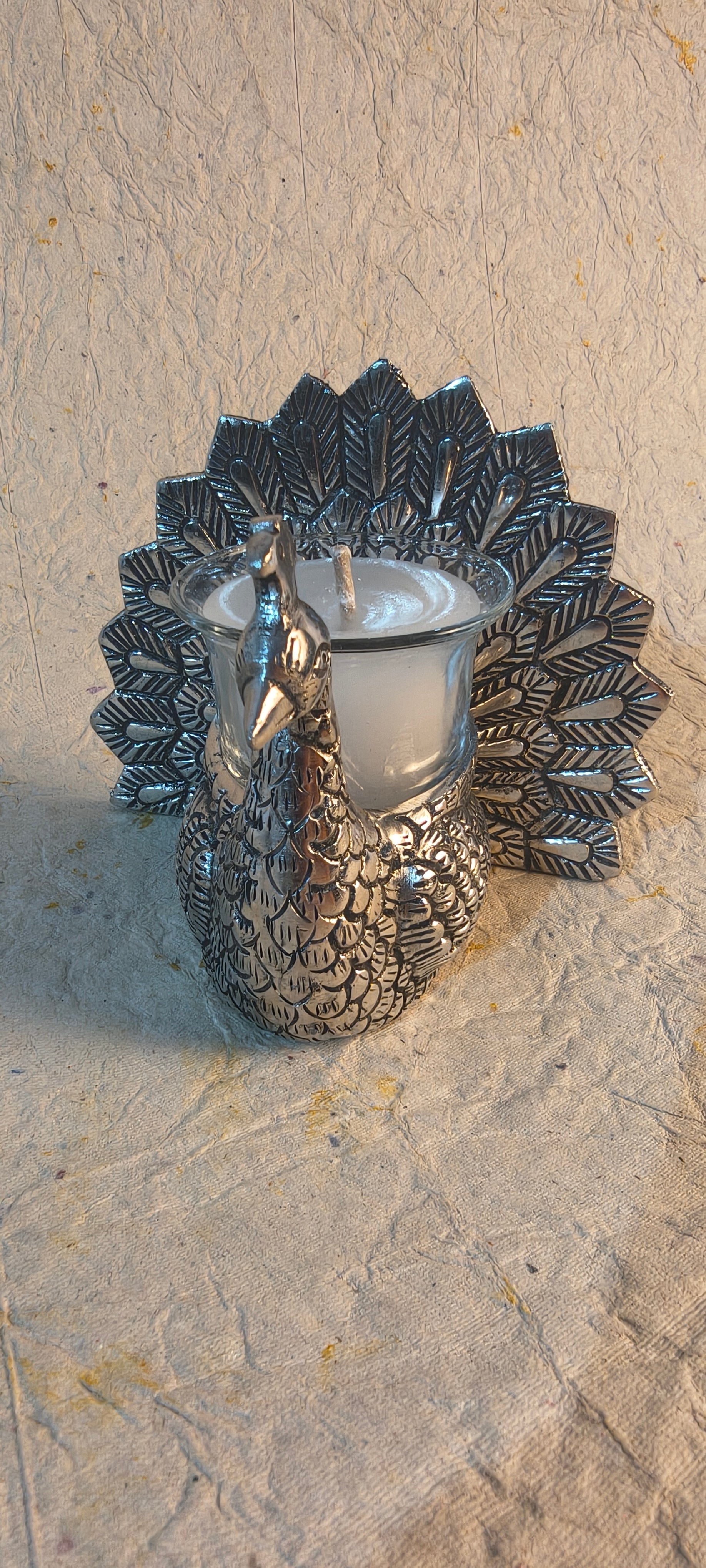 Handcrafted Peacock Tealight Holder with Intricate Feather Detailing