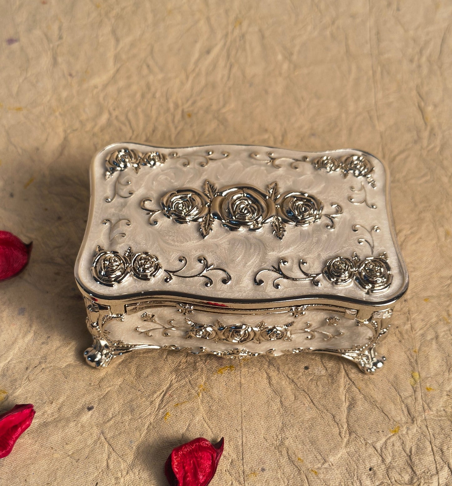 Silver Finish Floral Jewelry Box with Rose Design, Decorative Keepsake Storage Box for Vanity Decor & Gifting.