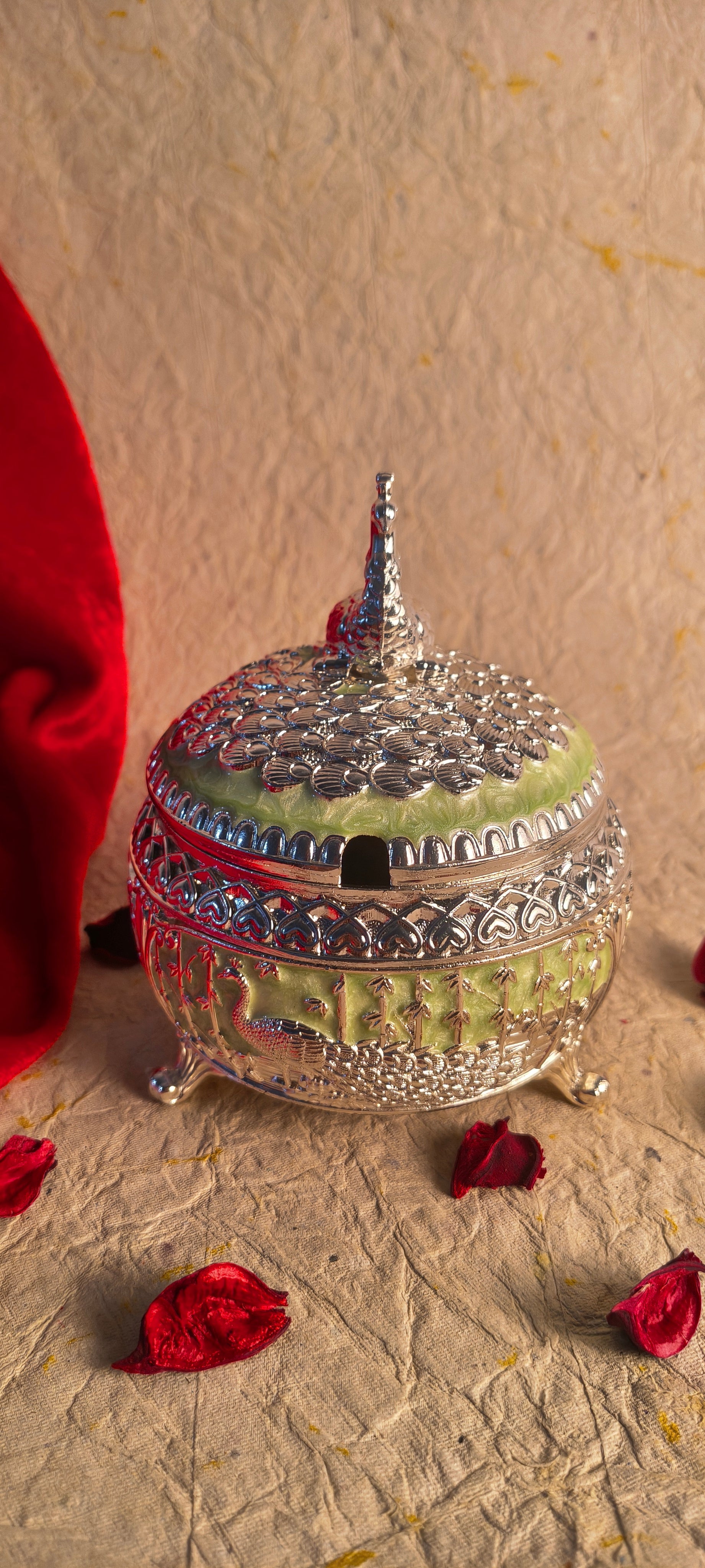 Decorative Peacock Shaped Trinket Box for Sweets, Dry Fruits and Gift Hampers