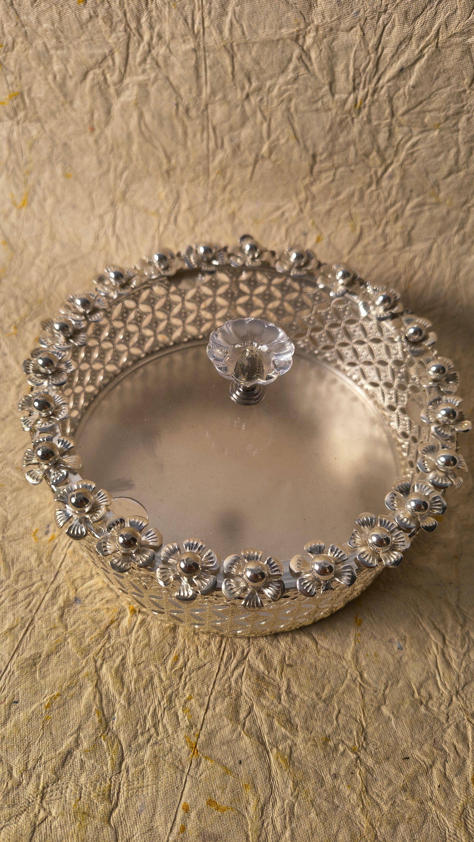 Decorative Serving Box for Dry Fruits, Chocolates and Sweets with Floral Detailing