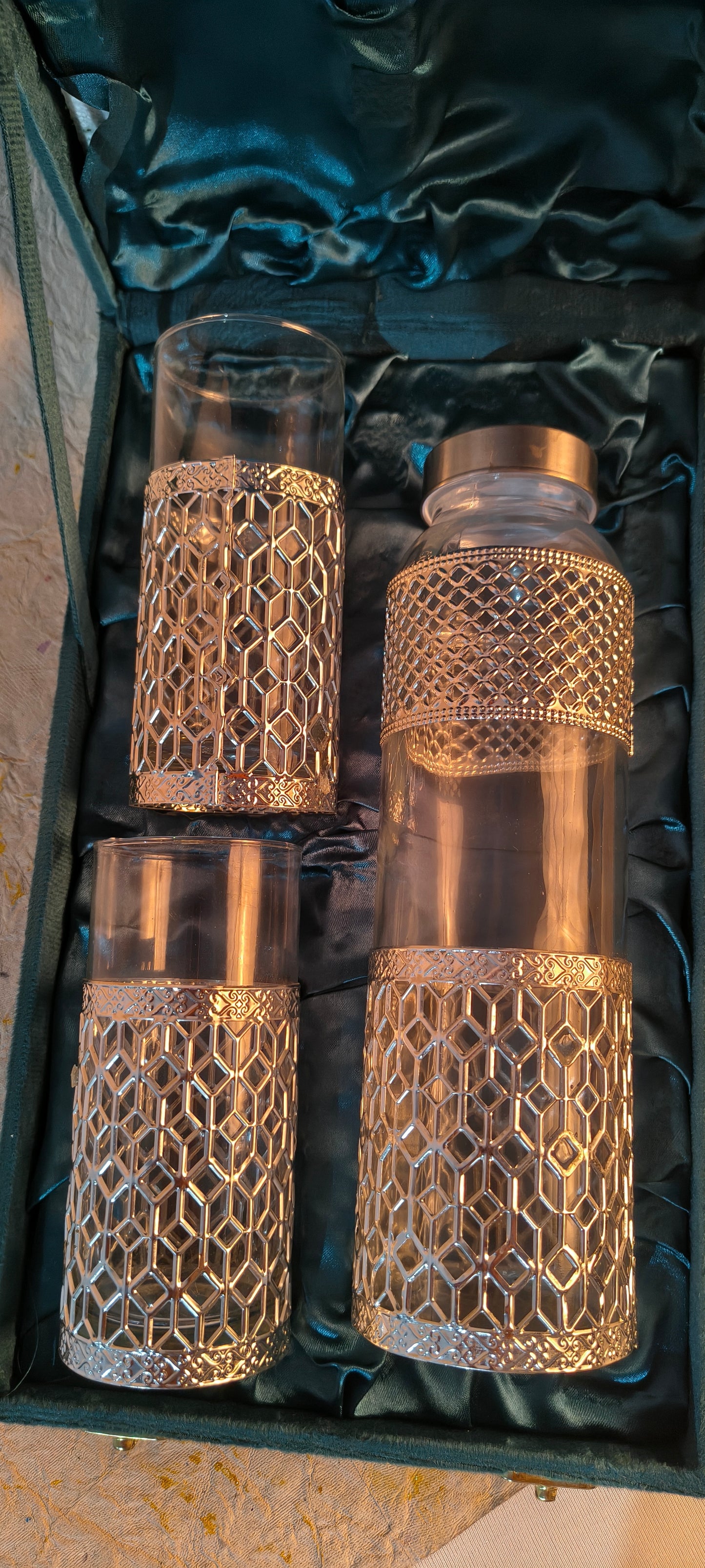 Luxury Glass Water Bottle and Tumbler Gift Set with Gold Geometric Metal Sleeve