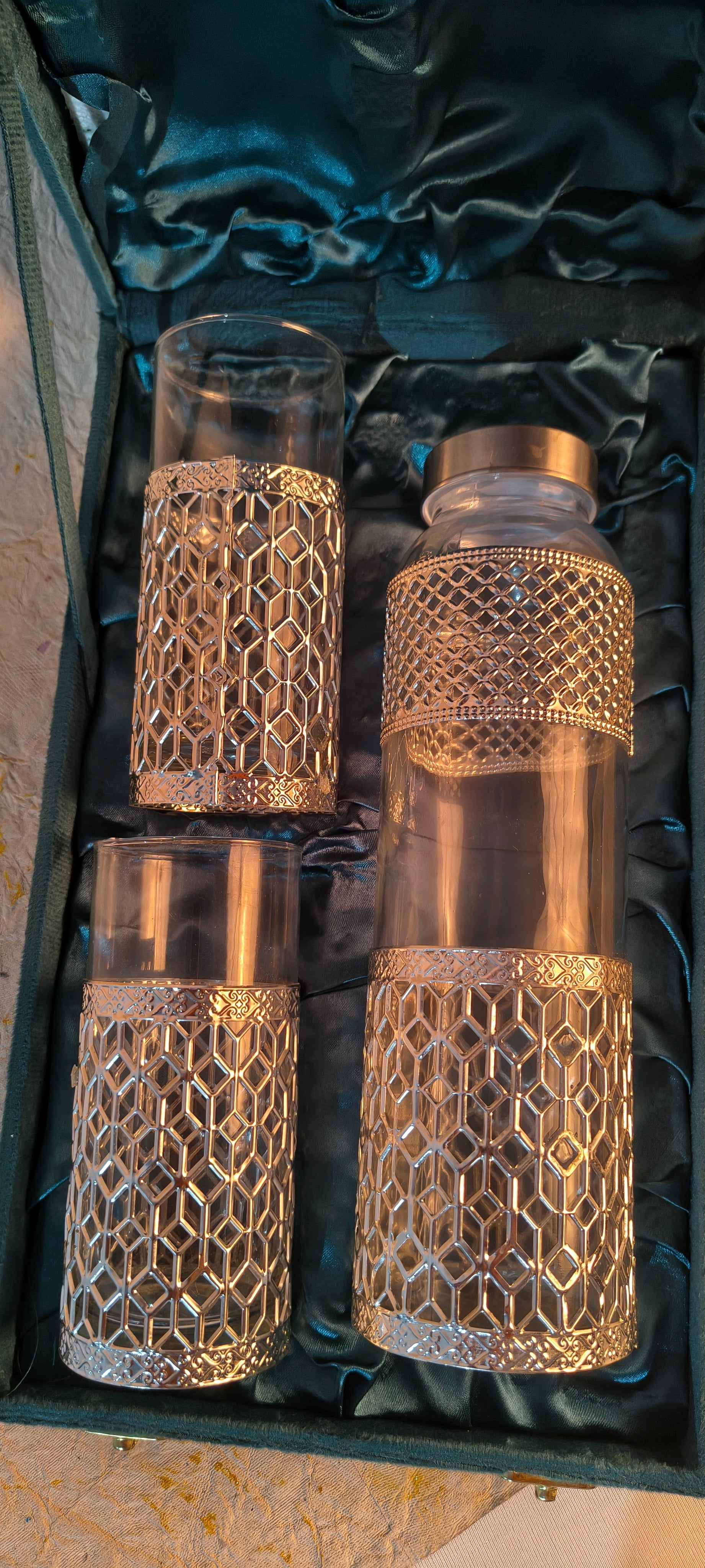 Luxury Glass Water Bottle and Tumbler Gift Set with Gold Geometric Metal Sleeve