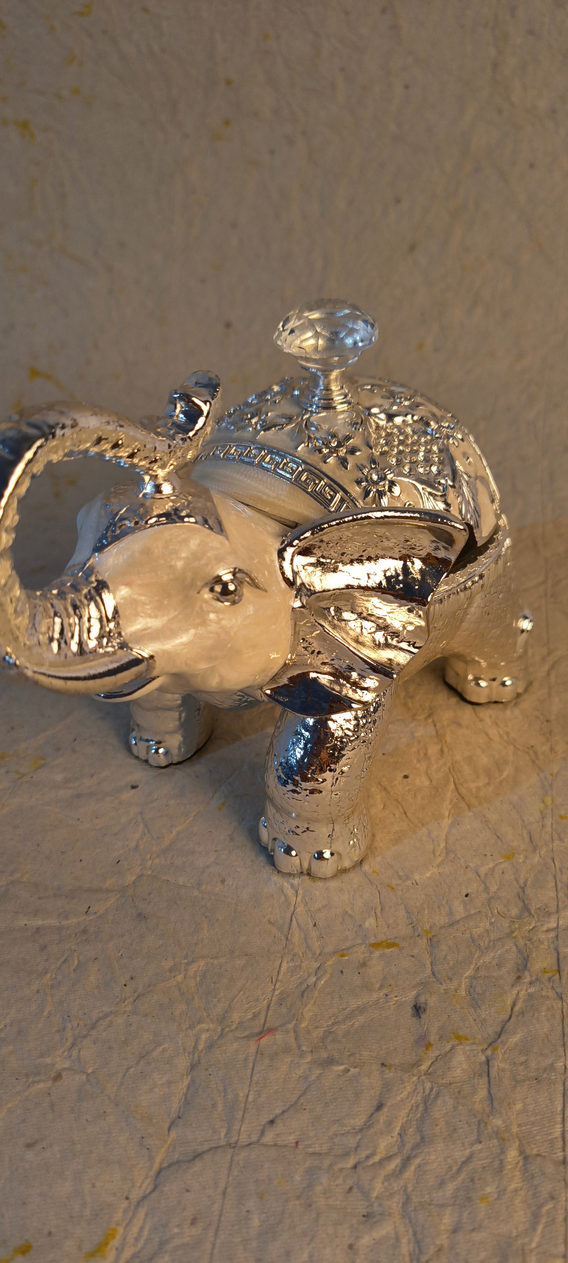 Luxury Elephant Candy Box with Ornate Detailing and Crystal Knob Lid