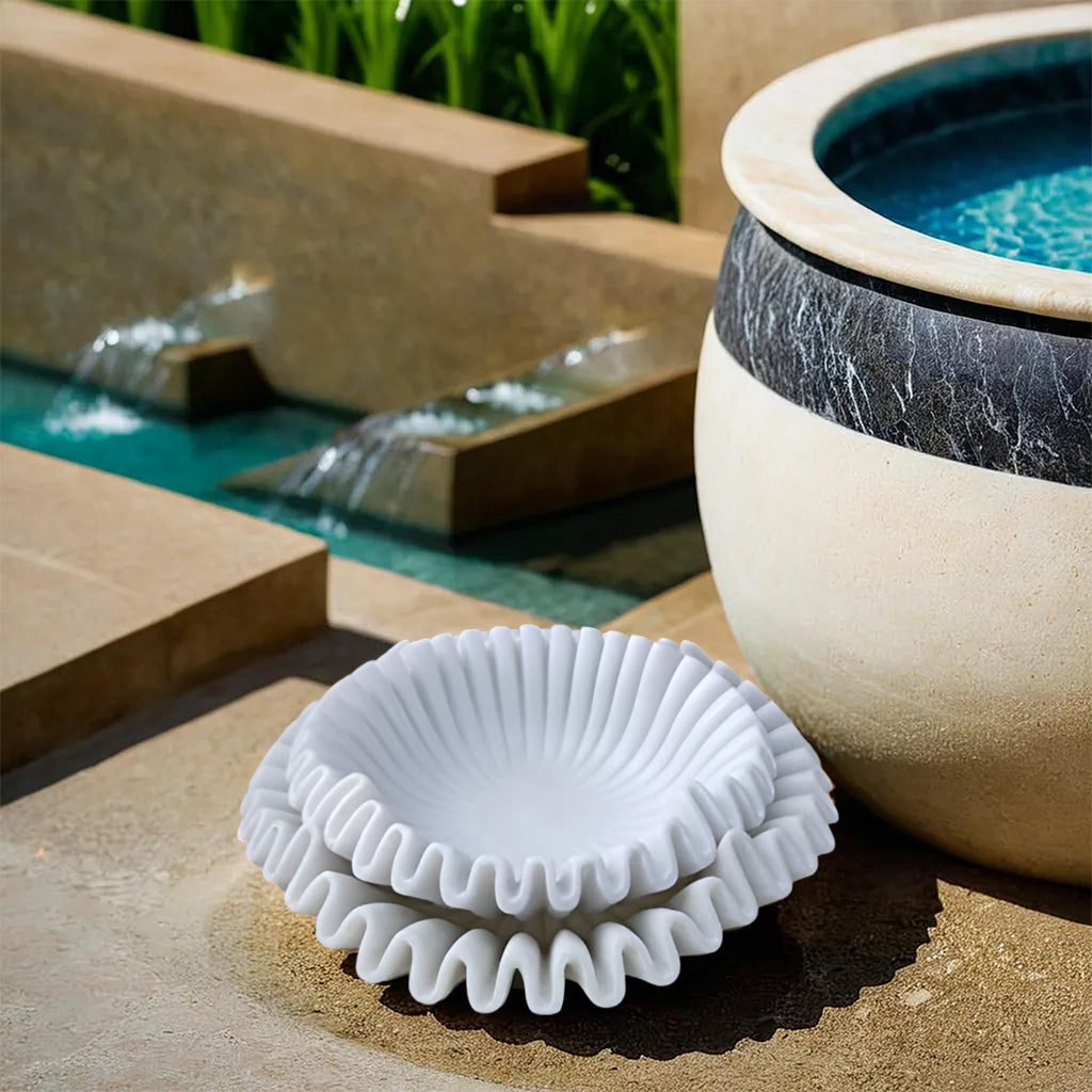Ruffled Marble Urli Bowl – Handcrafted Scallop Design for Flowers, Fruit & Jewelry
