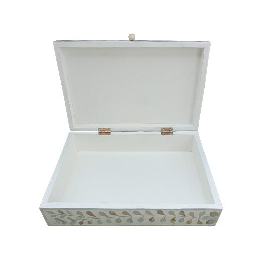 Beautiful Mother of Pearl Floral Pattern Jewelry Box - White